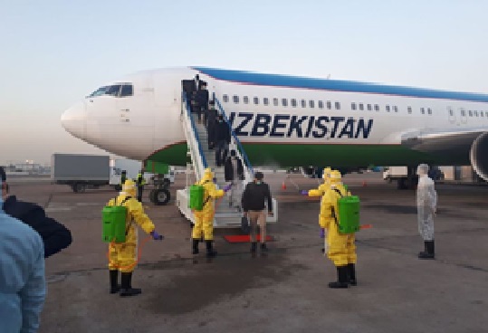 В Ташкенте приземлился самолет, доставивший граждан Узбекистана из Китая