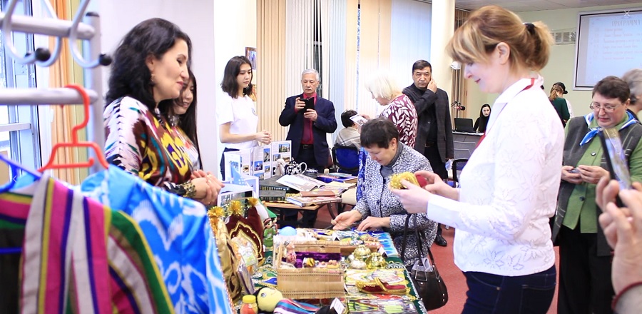 Культурный вечер, посвященный 579-летию со дня рождения Алишера Навои, состоялся в Санкт-Петербурге