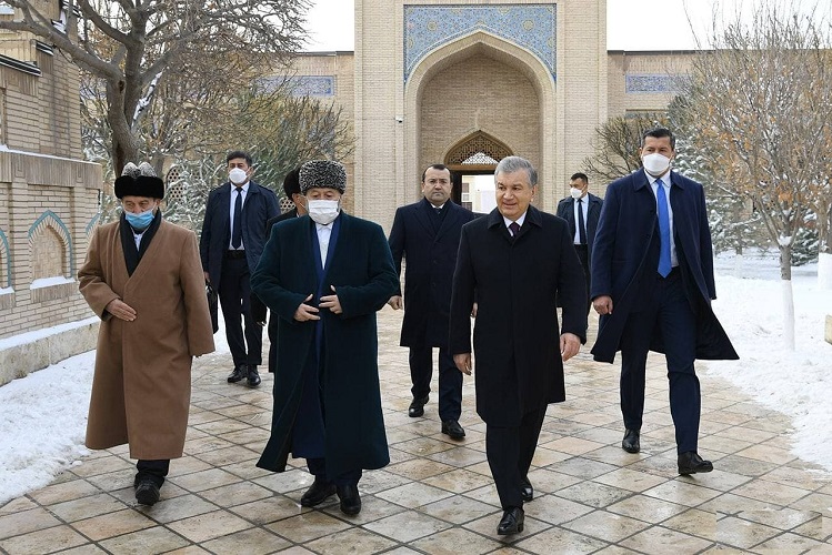The President of Uzbekistan visited the Bahouddin Naqshband Mausoleum