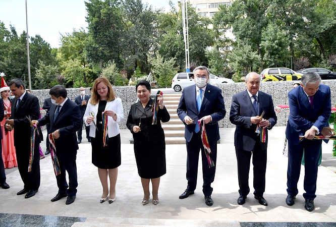 Tashkent hosts the opening ceremony of the International Institute for Central Asia
