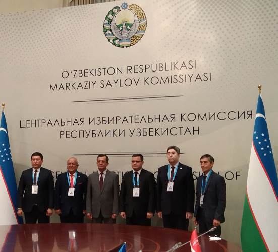 Центризбирком зарегистрировал уполномоченных представителей пяти политических партий для участия в выборах Президента Узбекистана