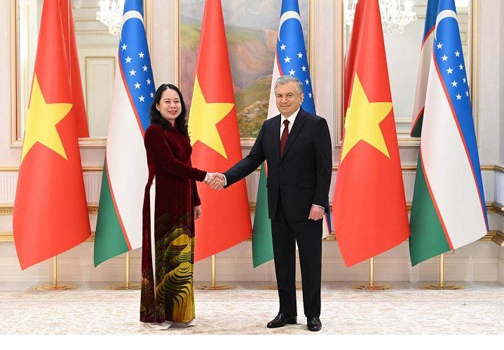 https://dunyo.info/en/site/inner/the_president_of_uzbekistan_calls_for_a_radical_expansion_of_mutually_beneficial_cooperation_with_vietnam-STx