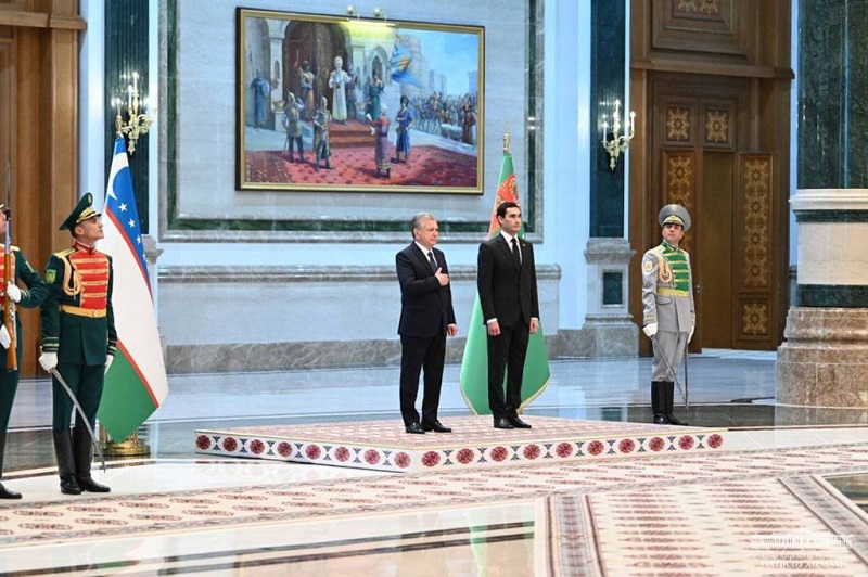 A solemn meeting of the President of Uzbekistan takes place
