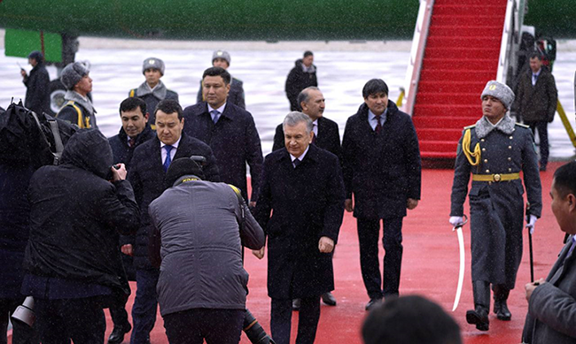 The President of Uzbekistan arrives in Astana