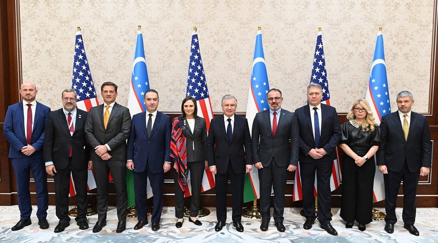 The President of Uzbekistan receives the American-Uzbekistan Chamber of Commerce delegation