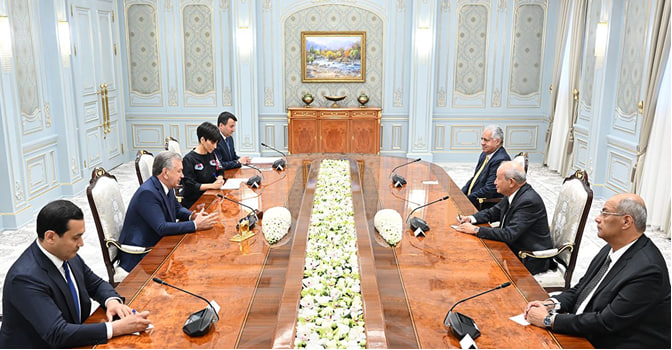 The President of Uzbekistan receives the Executive Chairman of Orascom Investment Holding