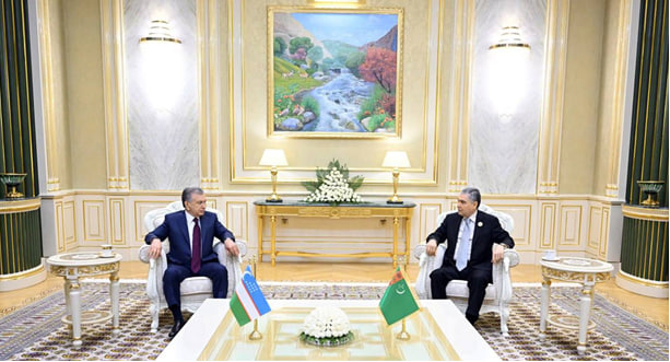 The President of Uzbekistan meets with the National Leader of the Turkmen people