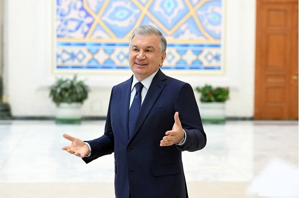 The President of Uzbekistan becomes acquainted with projects in transport, energy, and industry