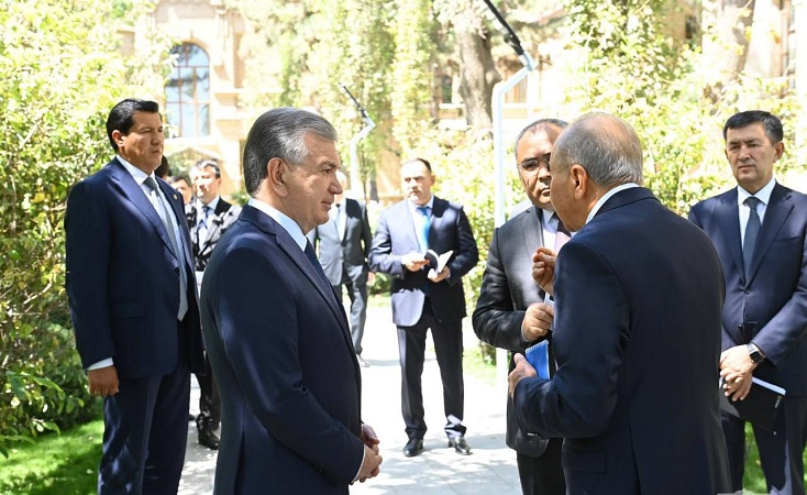 The President of Uzbekistan visits the Biochemical Institute in Samarkand