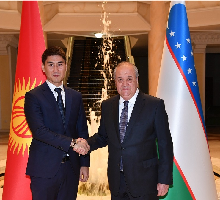 UZBEKISTAN FOREIGN MINISTER MET WITH THE MINISTER OF FOREIGN AFFAIRS OF KYRGYZSTAN