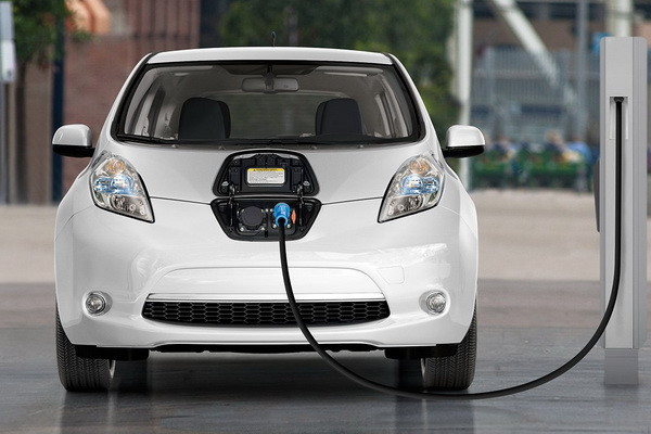 Uzbekistan imports over 800 electric vehicles in 2021