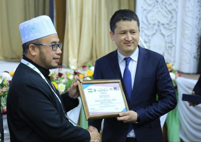MUFTI FROM MALAYSIA APPOINTED ISLAMIC TOURISM AMBASSADOR OF UZBEKISTAN TO MALAYSIA
