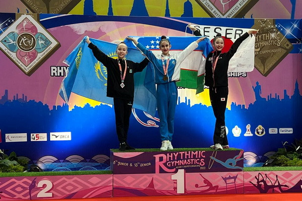Uzbek rhythmic gymnastics team completes the Asian Championship with 17 medals
