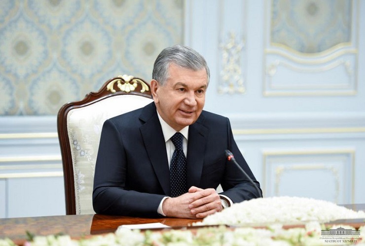 THE PRESIDENT OF UZBEKISTAN RECEIVES SERGEY LAVROV