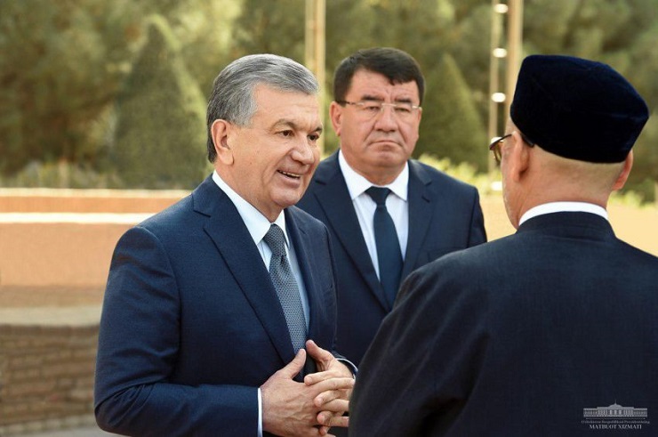 Shavkat Mirziyoyev visits Hakim Termizi mausoleum SHAVKAT MIRZIYOYEV VISITS HAKIM TERMIZI MAUSOLEUM