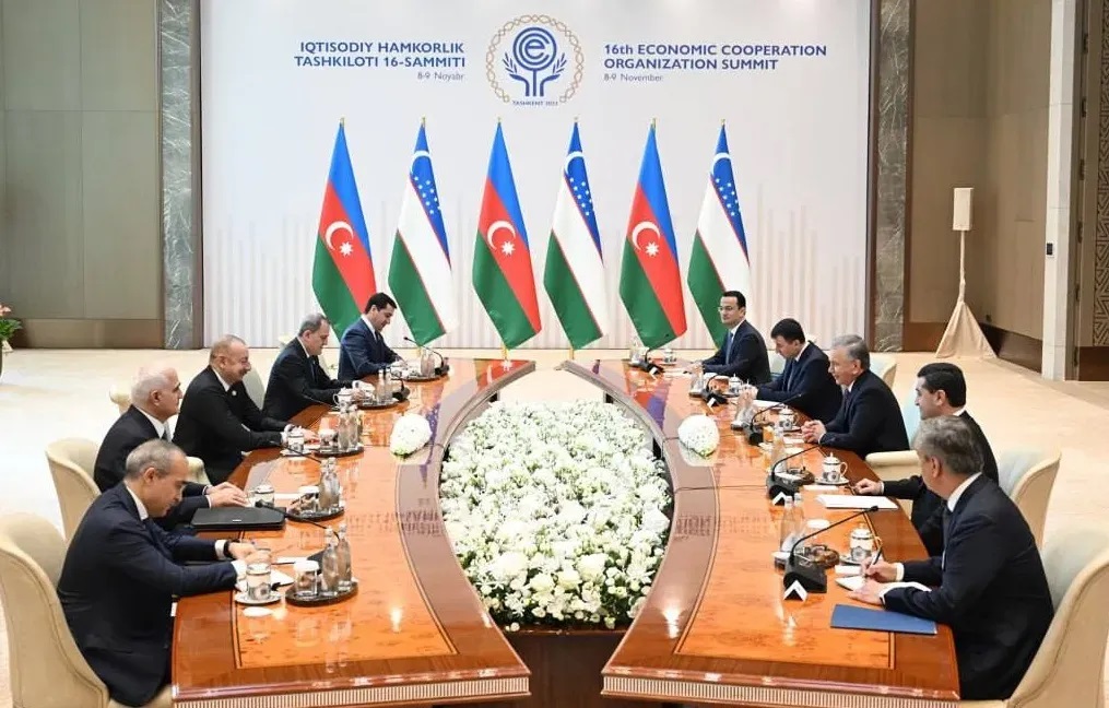 The Presidents of Uzbekistan and Azerbaijan emphasized the importance of continuing intensive joint work to promote practical cooperation programs and projects