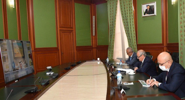 Abdulaziz Kamilov holds talks with the Deputy Prime Minister of Qatar