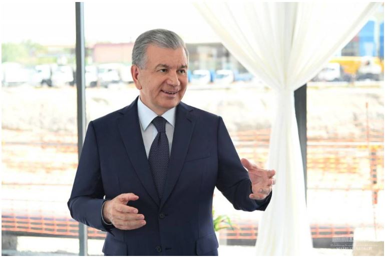 President gets acquainted with new projects of Uzbekistan Metallurgical Plant