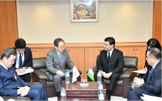 Foreign Minister of Uzbekistan met with Minister of Land, Infrastructure, Transport and Tourism of Japan