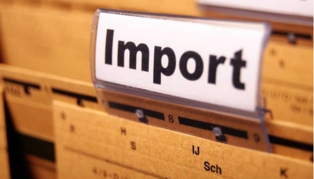 Imports of services increase by more than 40 percent