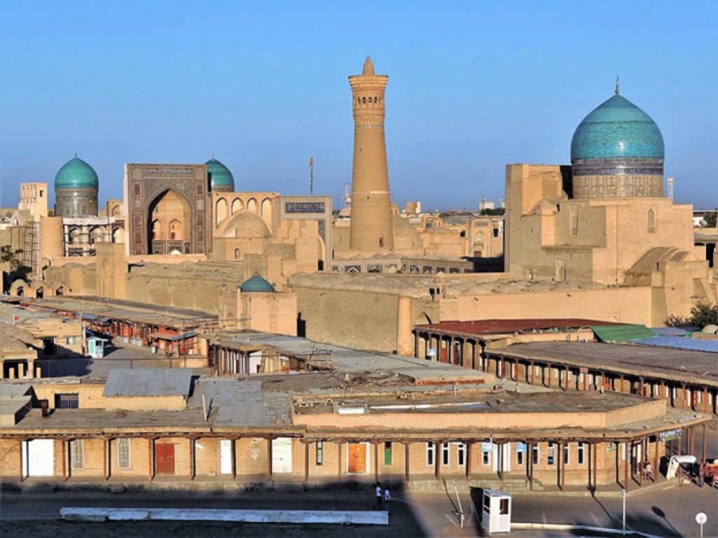 The largest number of monuments is located in the Republic of Karakalpakstan