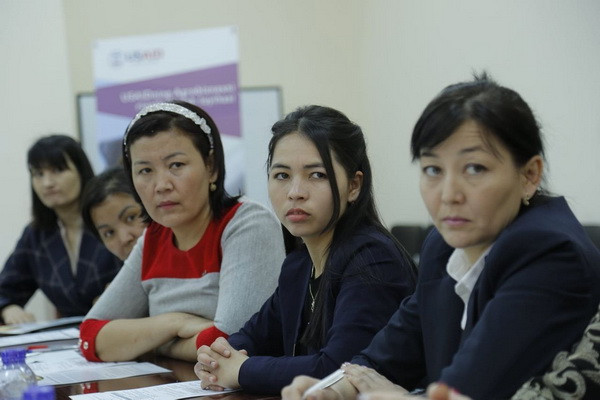 USAID launches “IT women – Karakalpakstan” training program for women and female youth