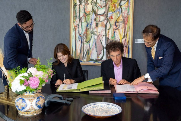 Art and Culture Development Foundation signs agreements with the Louvre Museum and the Arab World Institute to hold two large-scale exhibitions