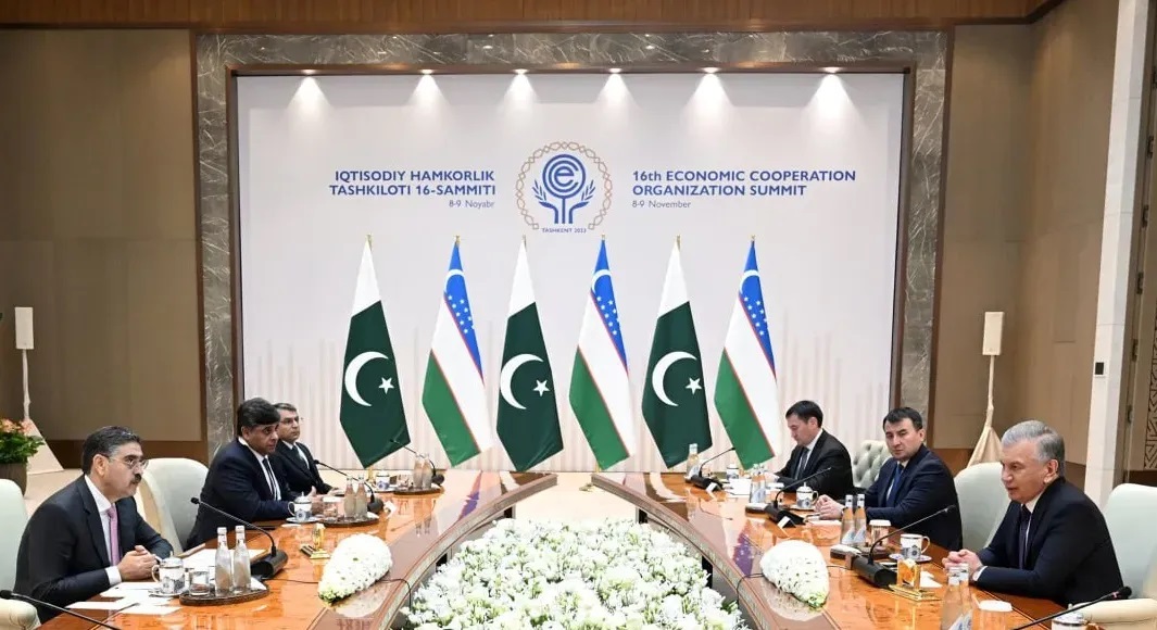 The President of Uzbekistan and the Prime Minister of Pakistan, during negotiations in Tashkent, paid special attention to the practical implementation of the Trans-Afghan Railway construction project