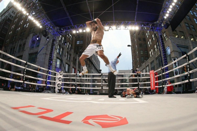 Shakhram Giyasov knocks out Wiston Campos, Israil Madrimov defeats Eric Walker