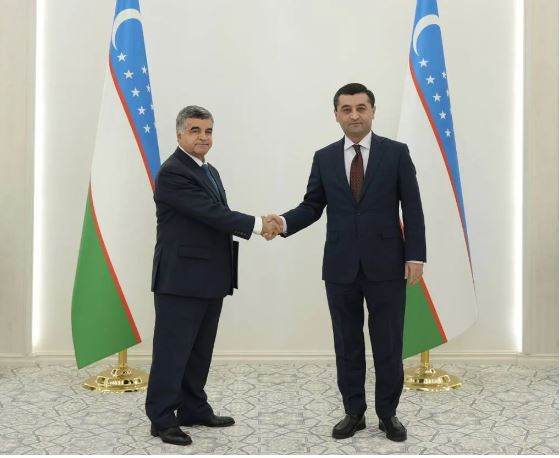 Foreign Minister of Uzbekistan received the copies of credentials of the Ambassador of Algeria