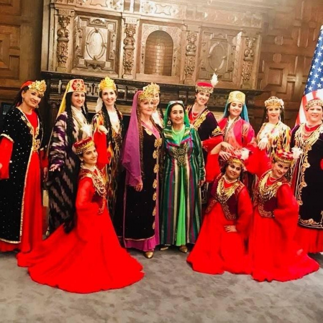 Uzbek dance demonstration in the United States