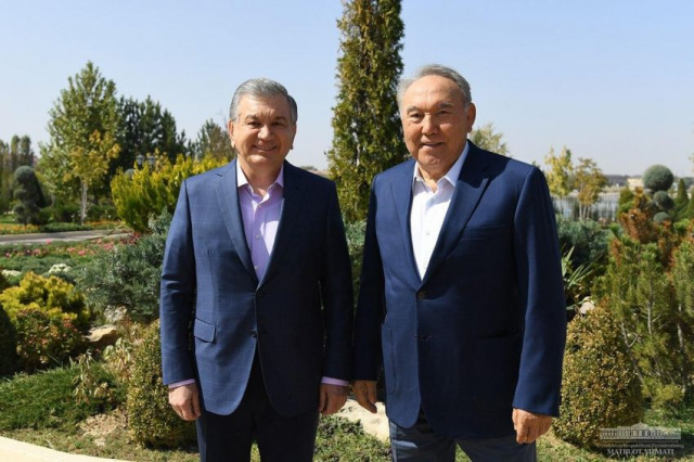 Working meeting of the President of Uzbekistan and the First President of Kazakhstan