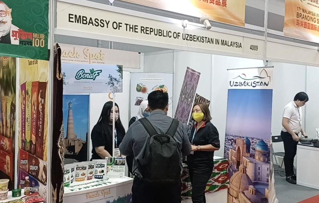 The Embassy of Uzbekistan in Malaysia takes part in the exhibition with a national stand