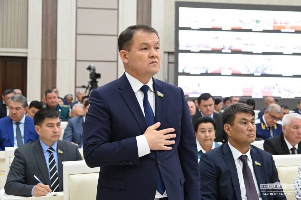 Amanbay Orinbayev is unanimously elected Chairman of the Jokargy Kenes of the Republic of Karakalpakstan