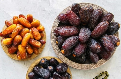 Imports of dates increased by 478 tons